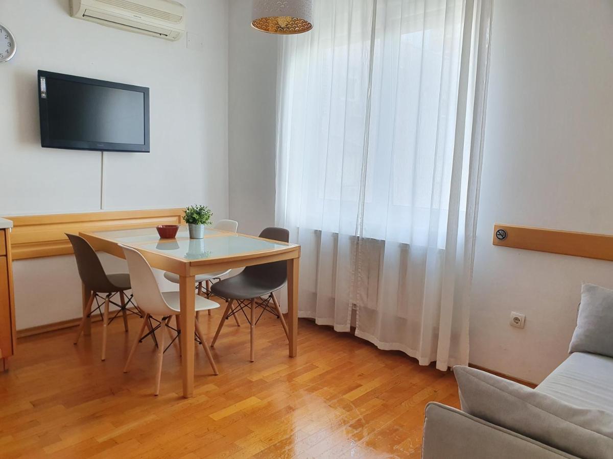 Galileo Apartment
